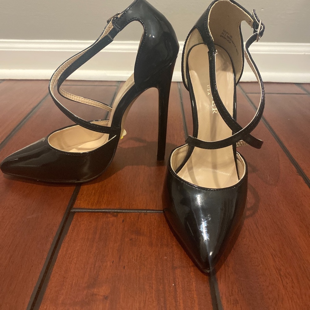 Women’s Black Pleasure Heels